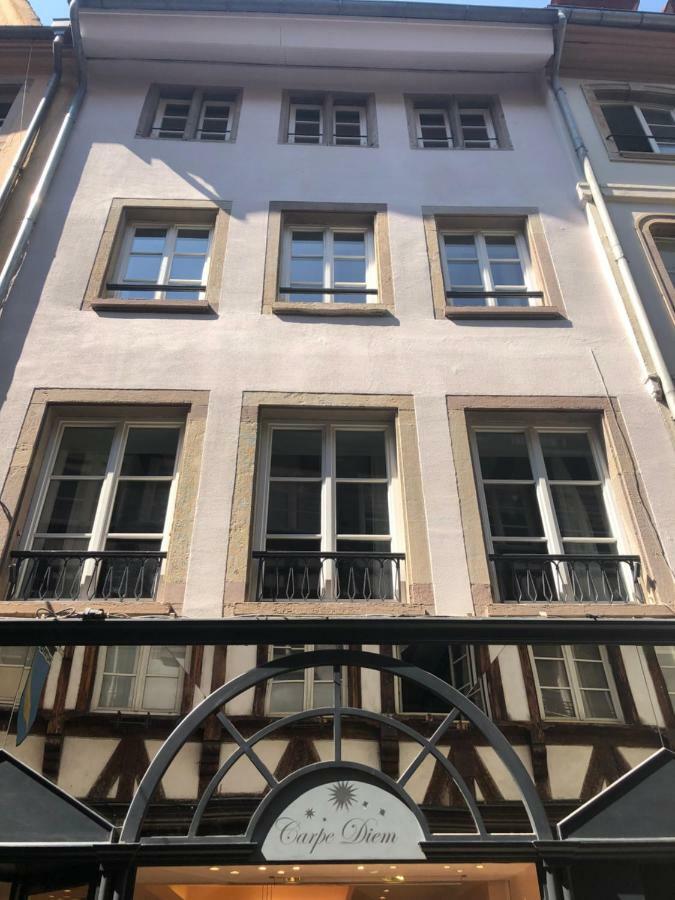 Carpe Diem Home - Au Pied De La Cathedrale Strasbourg Kültér fotó